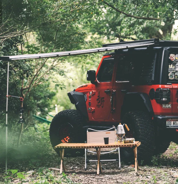 CAMPER-MARINE CM-W5325G, 250X250 Маркиза автомобильная полуавтоматическая, корпус черный, полотно серое