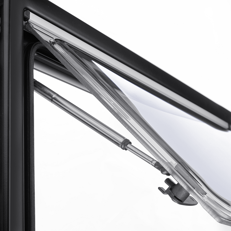 Откидное окно Dometic SEITZ S4 700Х300 мм