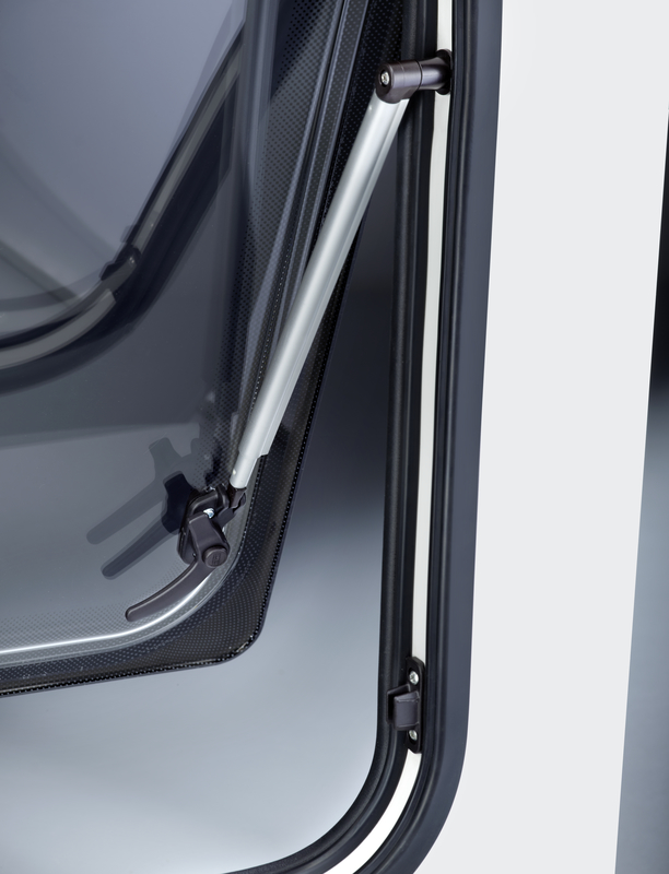 Откидное окно Dometic SEITZ S7P 490Х500мм