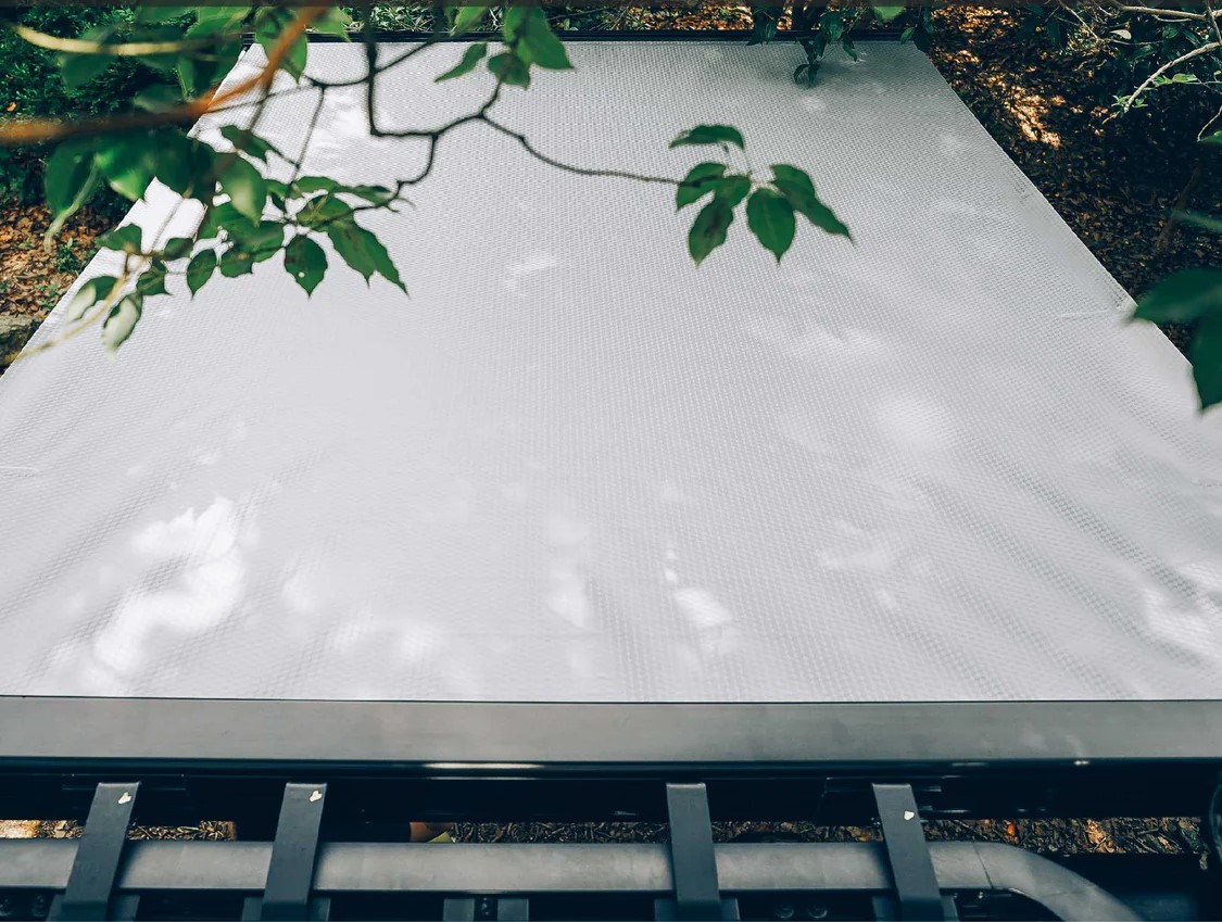 CAMPER-MARINE CM-W5325G, 250X250 Маркиза автомобильная полуавтоматическая, корпус черный, полотно серое