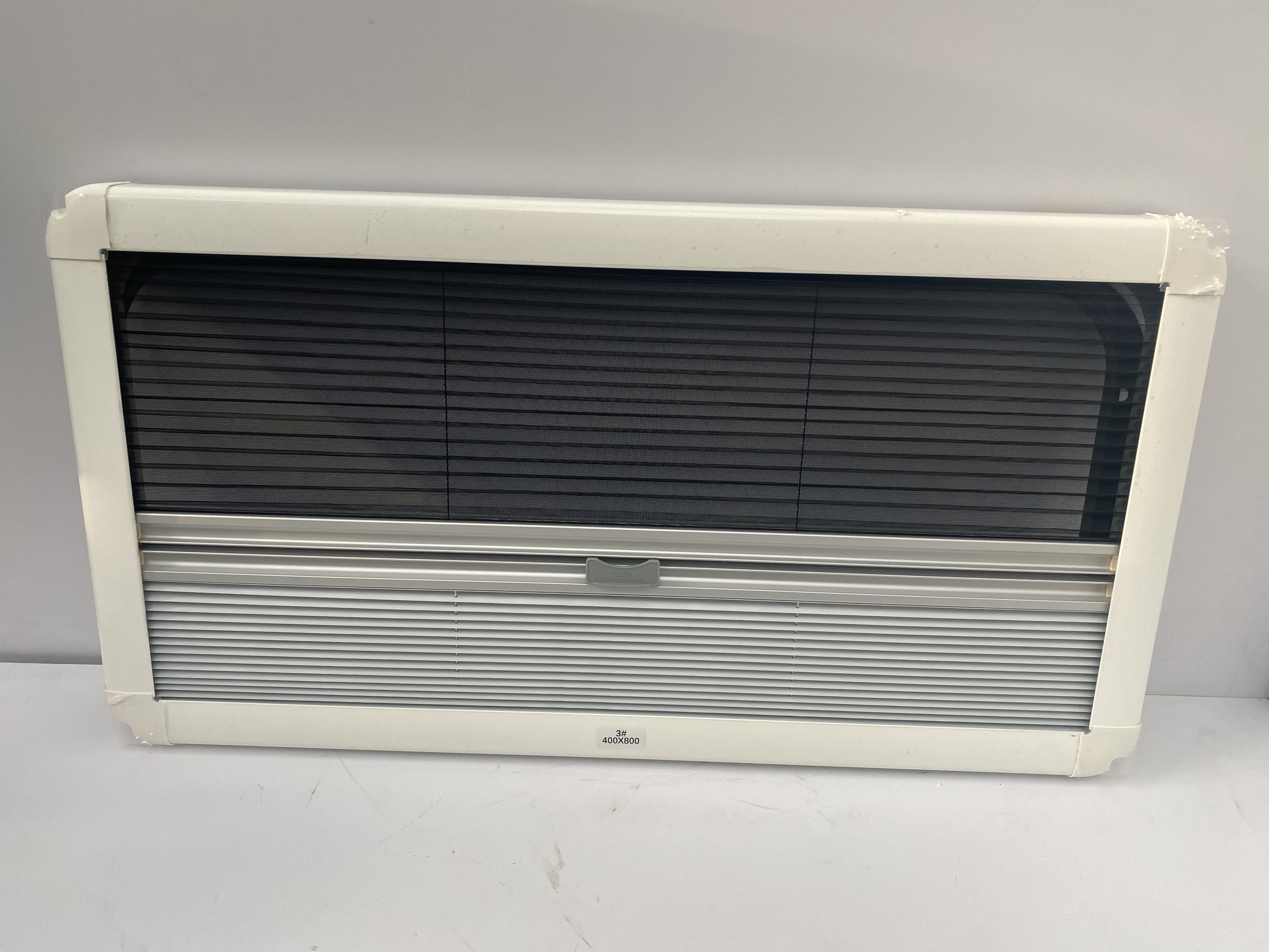 Окно для автодома плоское - RV Flat Acrilic Window 3J-FAWF 450x900 35-45mm, Pleated blind, white color blind