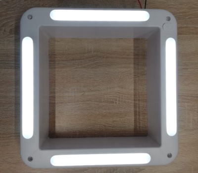 Люк 28x28см,  MobileComfort HE2828, с вентилятором 12V,  откидной накрышный люк для автодомов