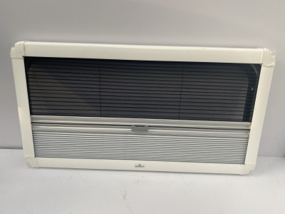 Окно для автодома плоское Sanjo RV Flat Acrilic Window 3J-FAWF 550x1100 35-45mm